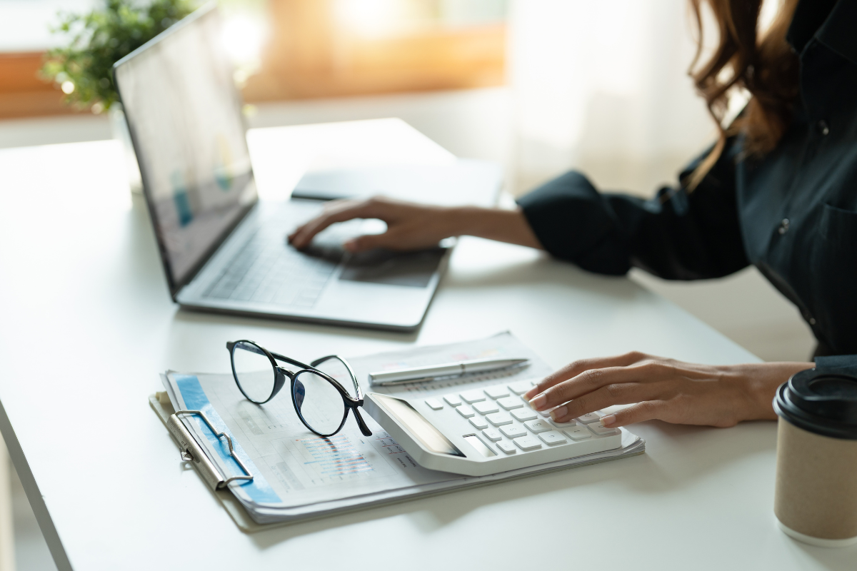 Is A Licensed Money Lender Right For You?